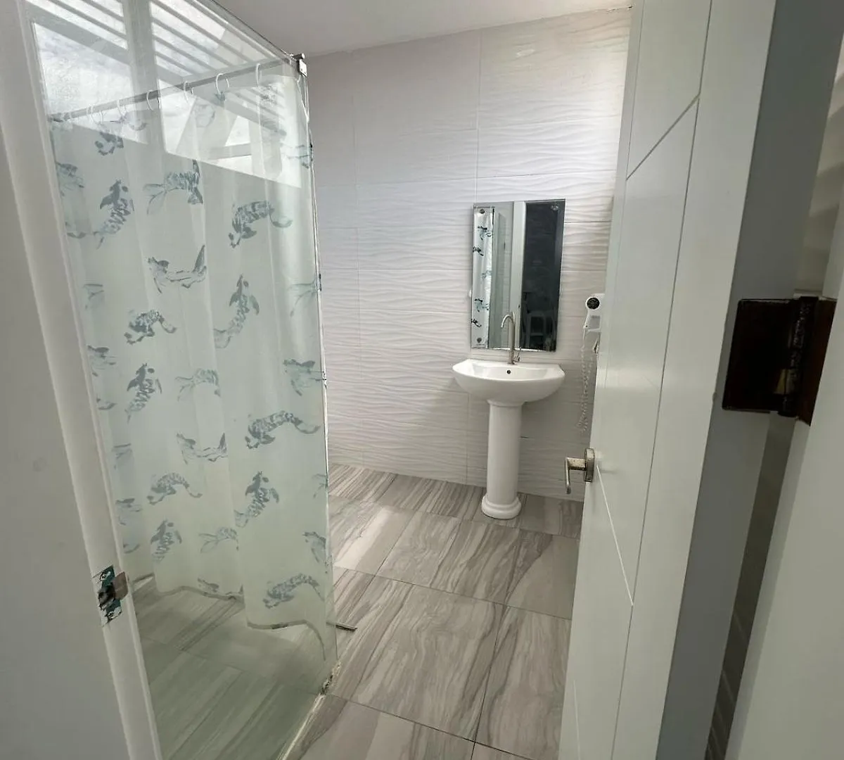 Paradise Suites With Rooftop Pool And Beach Access Punta Cana 0*,  Dominican Republic